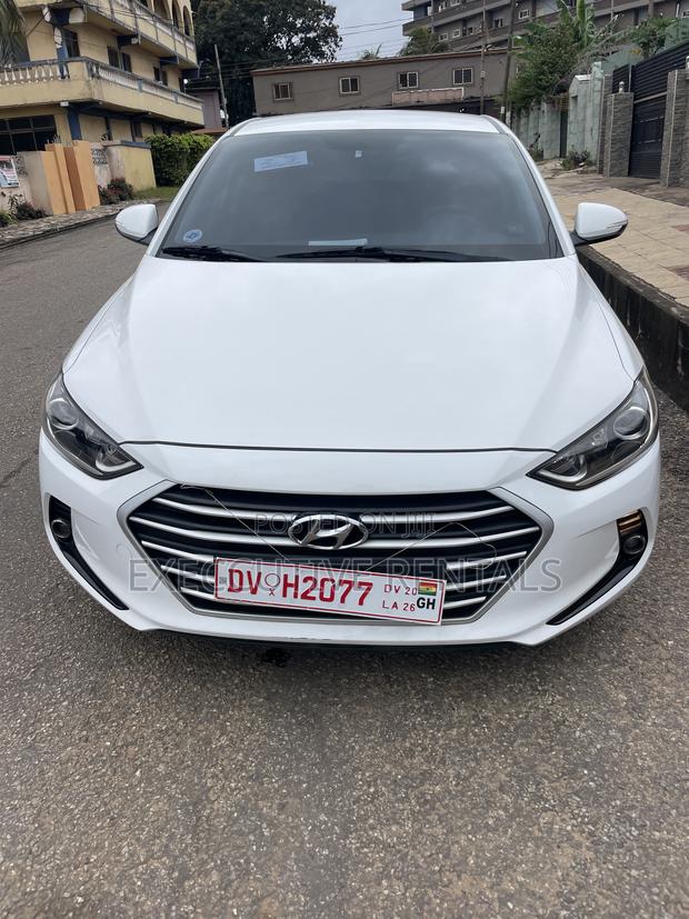Hyundai Avante 2018 White