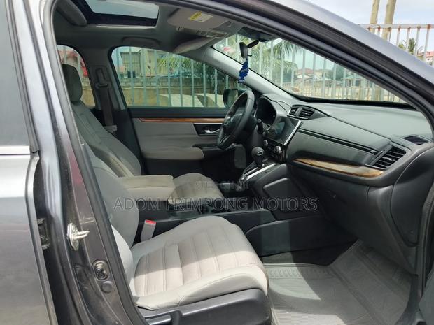 Honda CR-V 2018 Gray