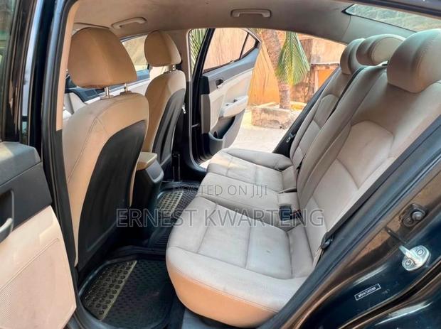 Hyundai Elantra 2017 Black
