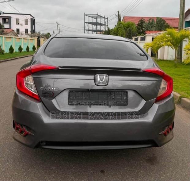 Honda Civic 2017 Gray