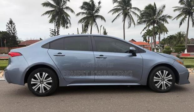 Toyota Corolla 2020 Blue