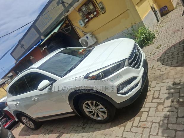 Hyundai Tucson 2017 Off white