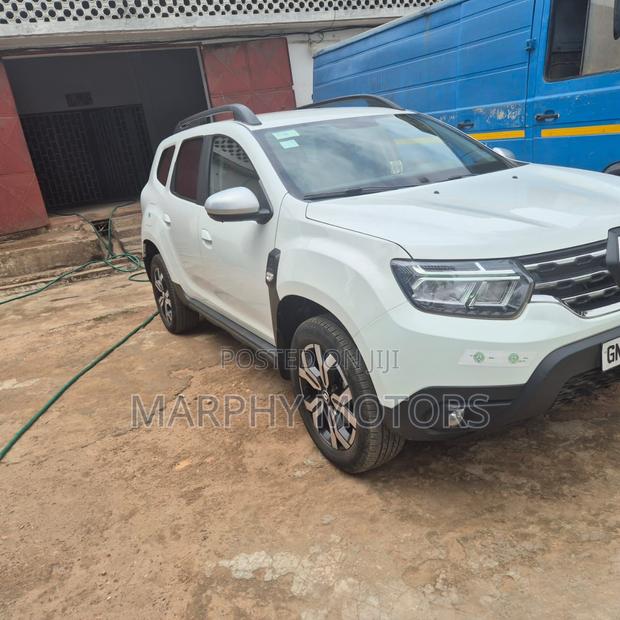 Renault Duster 2025 White