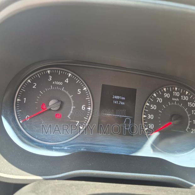 Renault Duster 2025 White