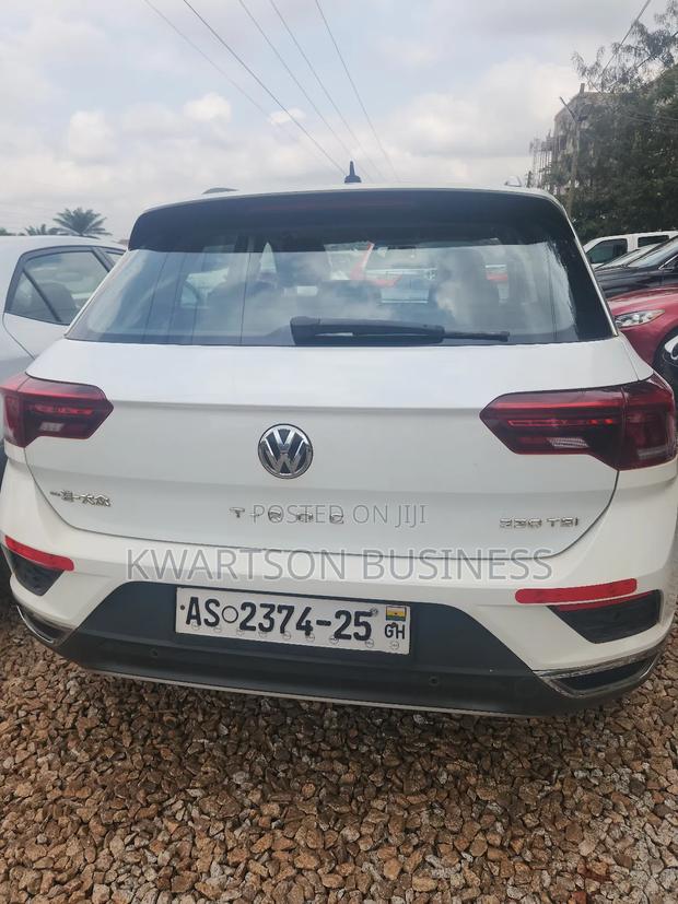 Volkswagen Tiguan 2022 White