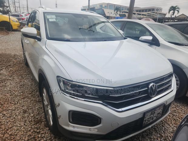 Volkswagen Tiguan 2022 White
