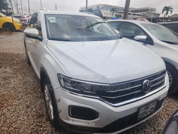 Volkswagen Tiguan 2022 White
