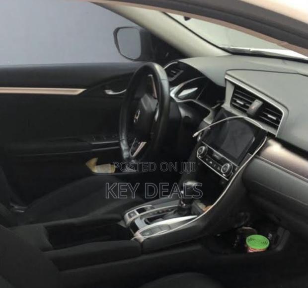 Honda Civic EX 4dr Sedan (2.0L 4cyl) 2017 White