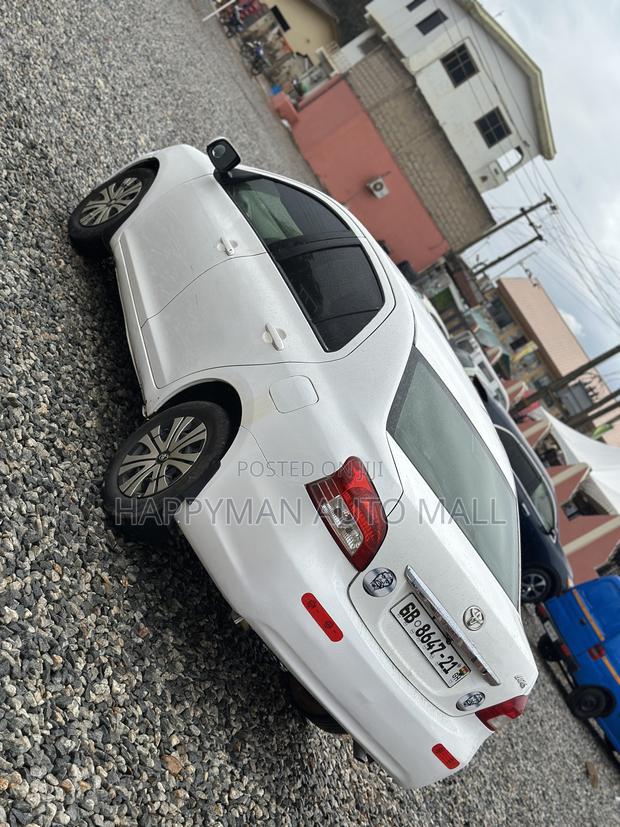 Toyota Yaris 2012 White