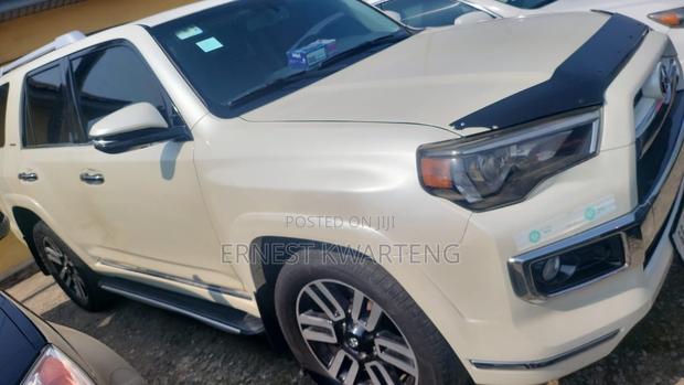 Toyota 4-Runner 2017 White