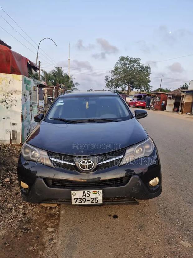 Toyota RAV4 2014 Blue