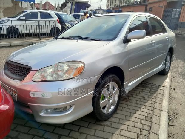 Toyota Corolla 2008 Silver