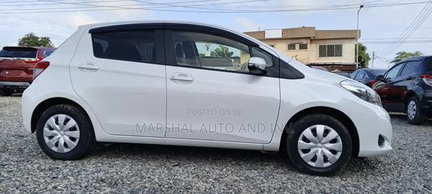 Toyota Vitz 2012 White