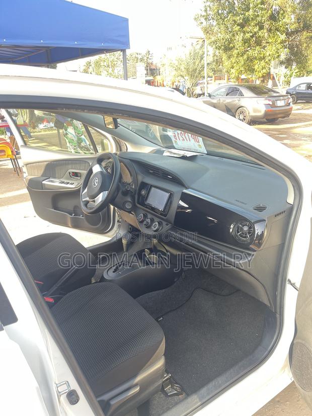 Toyota Vitz 1.3 AWD 5dr 2016 White