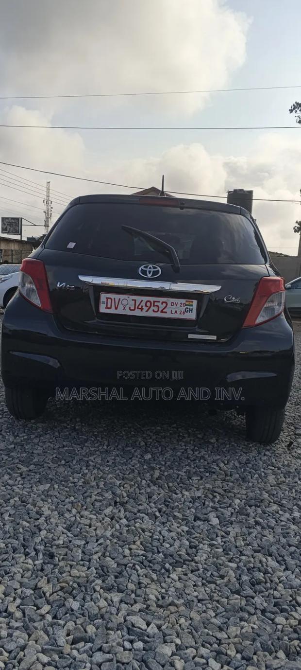 Toyota Vitz 2013 Black