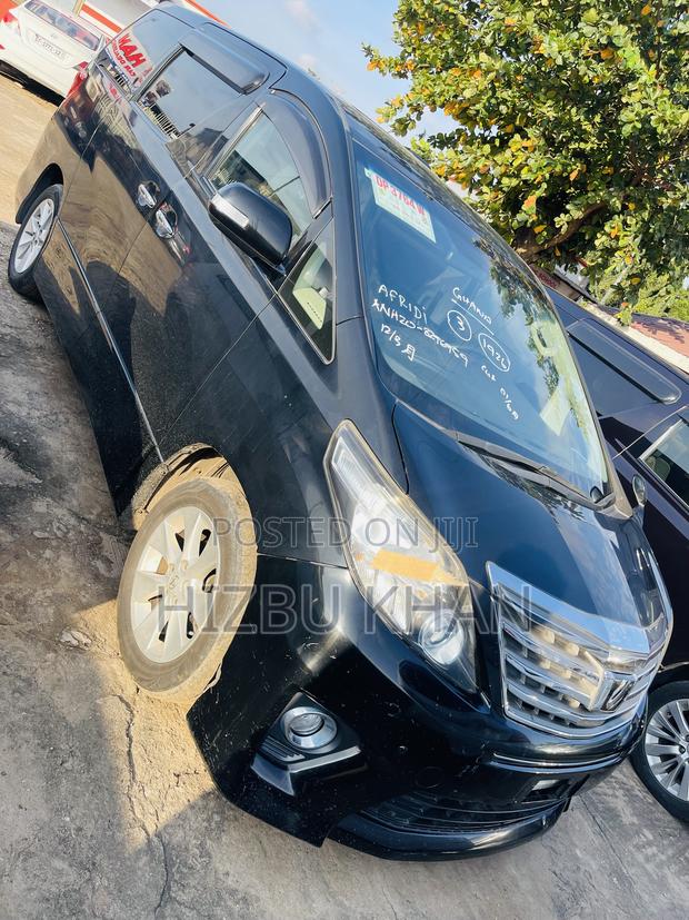 Toyota Alphard 2.4 Petrol AWD 2013 Black