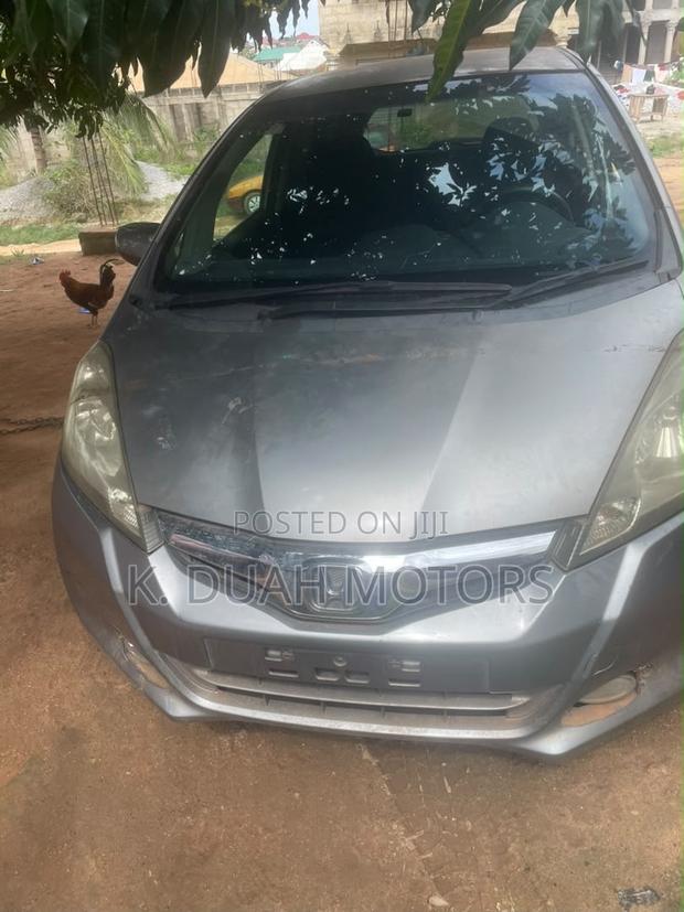 Honda Fit 2012 Silver
