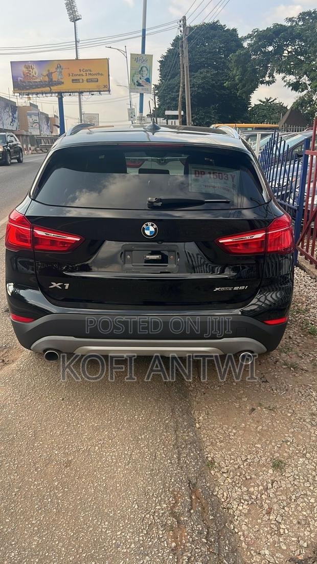 BMW X1 xDrive28i AWD 2018 Black