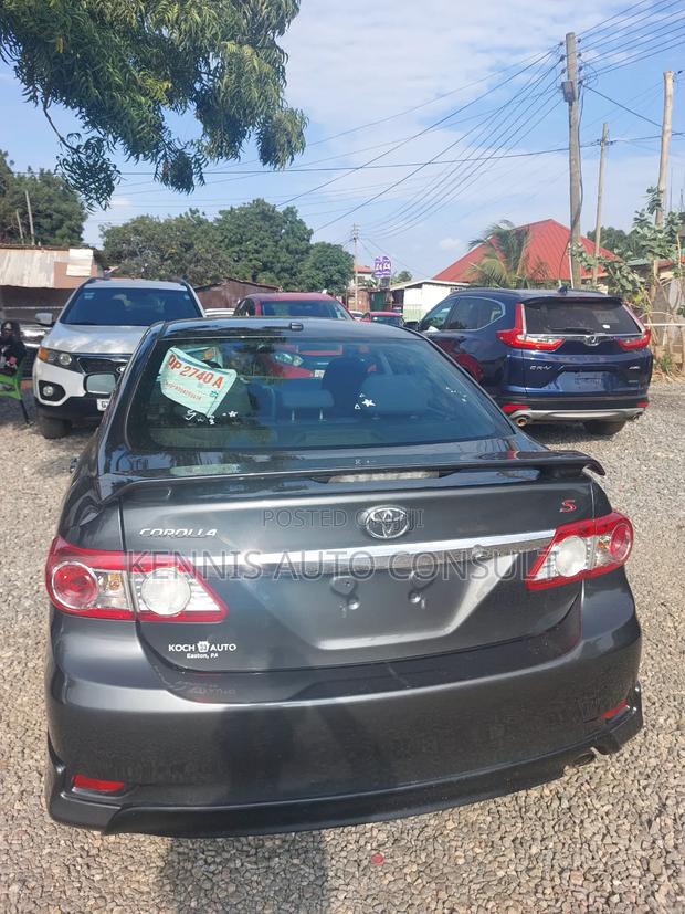 Toyota Corolla 2014 Gray