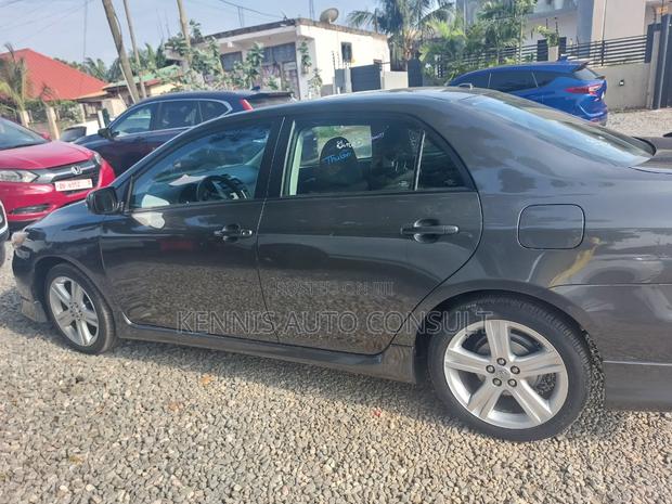 Toyota Corolla 2014 Gray