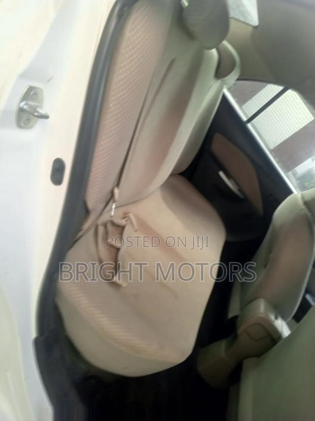 Toyota Belta 2010 White