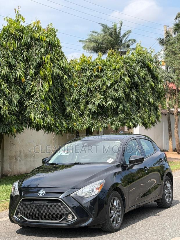 Toyota Yaris 2020 Black