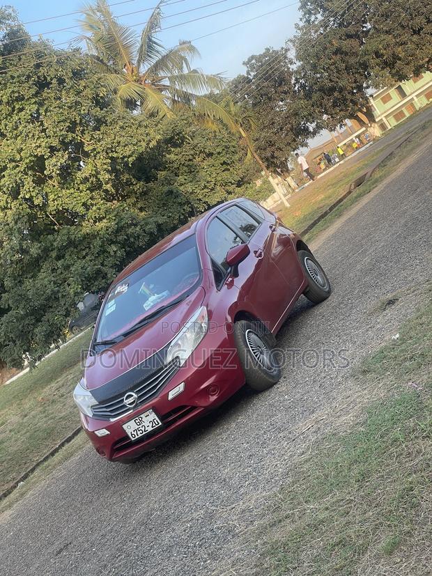 Nissan Versa 2014 Red