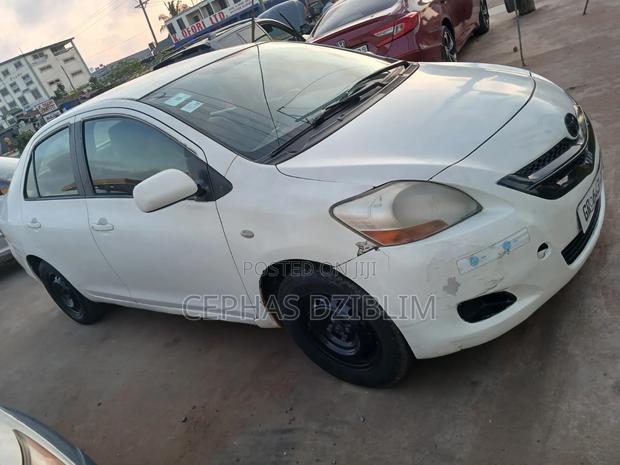 Toyota Belta 2010 White