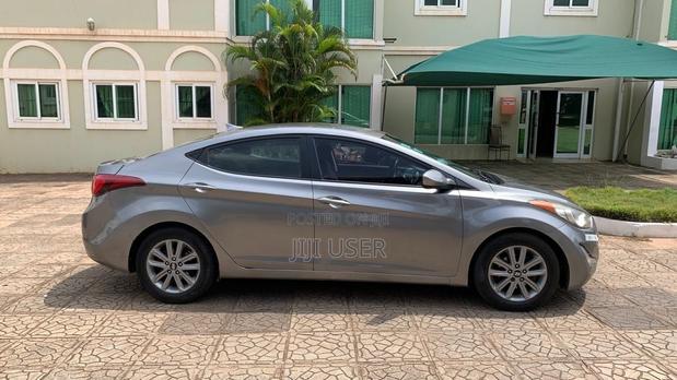 Hyundai Elantra SE 4dr Sedan (1.8L 4cyl 6A) 2014 Gray