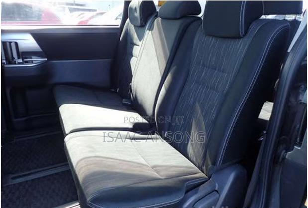 Toyota Voxy 2013 Black