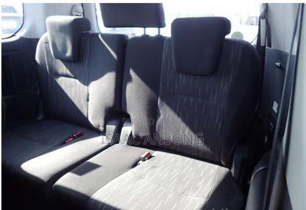 Toyota Voxy 2013 Black