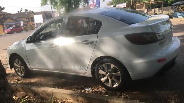 Mazda 3 2010 White