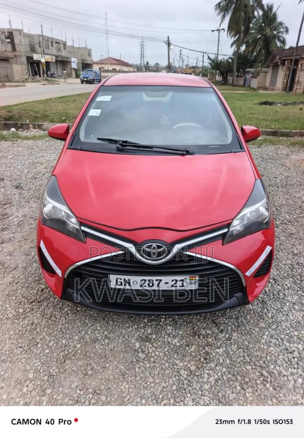 Toyota Yaris 2016 Red