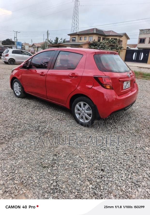 Toyota Yaris 2016 Red