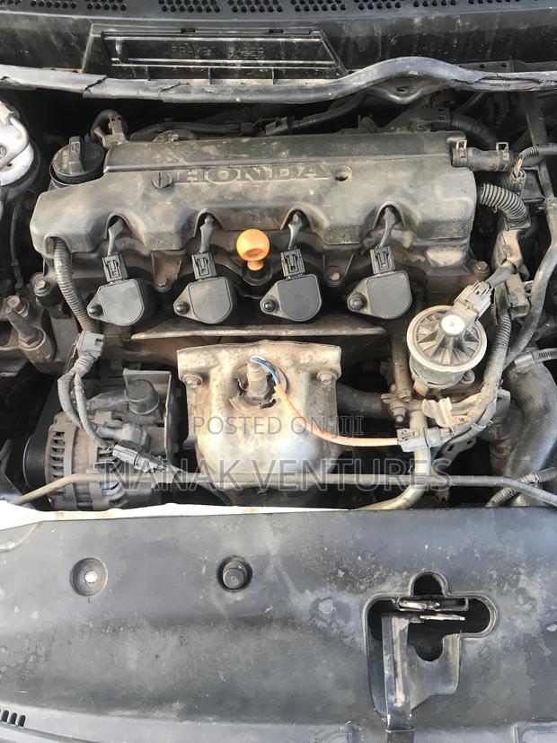 Honda Civic 1.8 5 Door Automatic 2011 White
