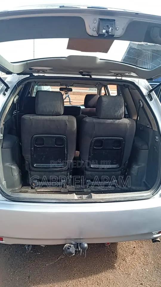 Toyota Avensis Verso 2007 Silver
