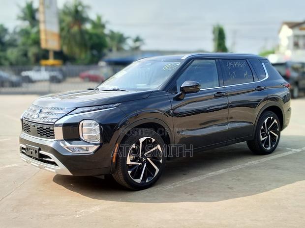 Mitsubishi Outlander 2024 Black