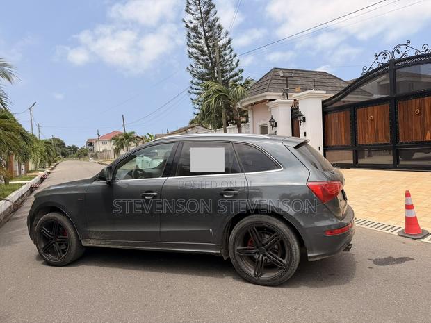 Audi Q5 2016 Black