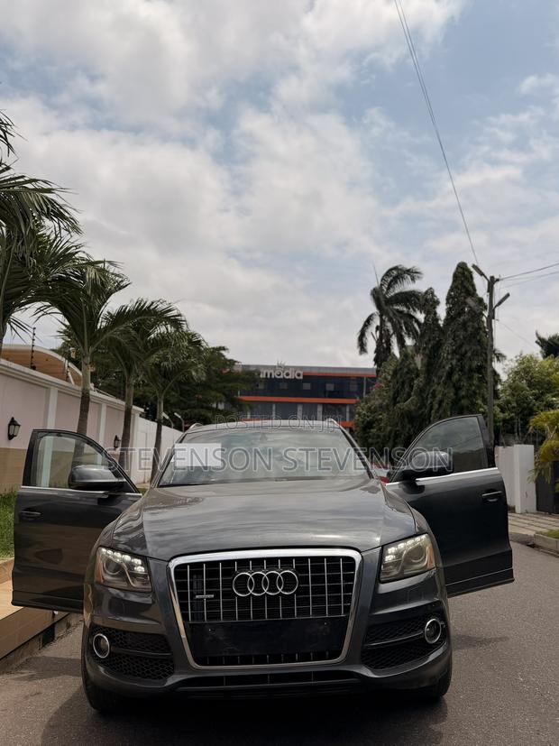Audi Q5 2016 Black