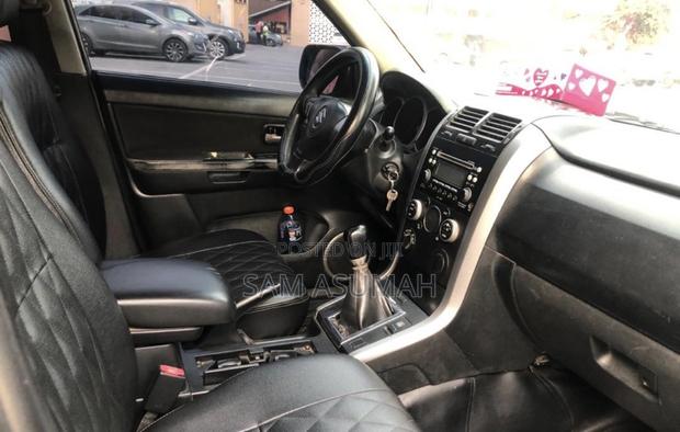 Suzuki Grand Vitara 2.4 Limited 2011 Gray