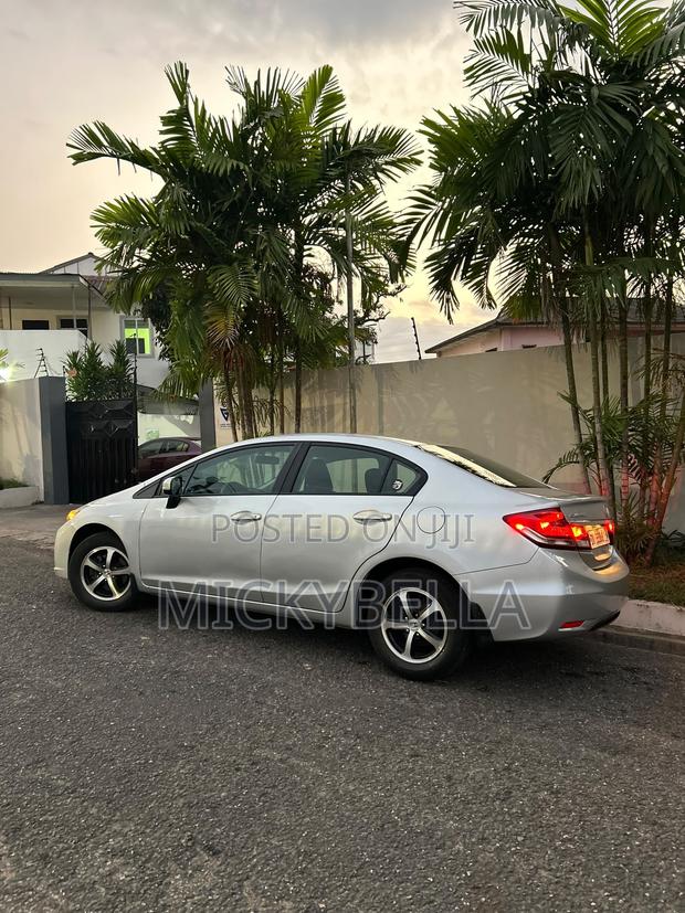 Honda Civic 2015 Silver