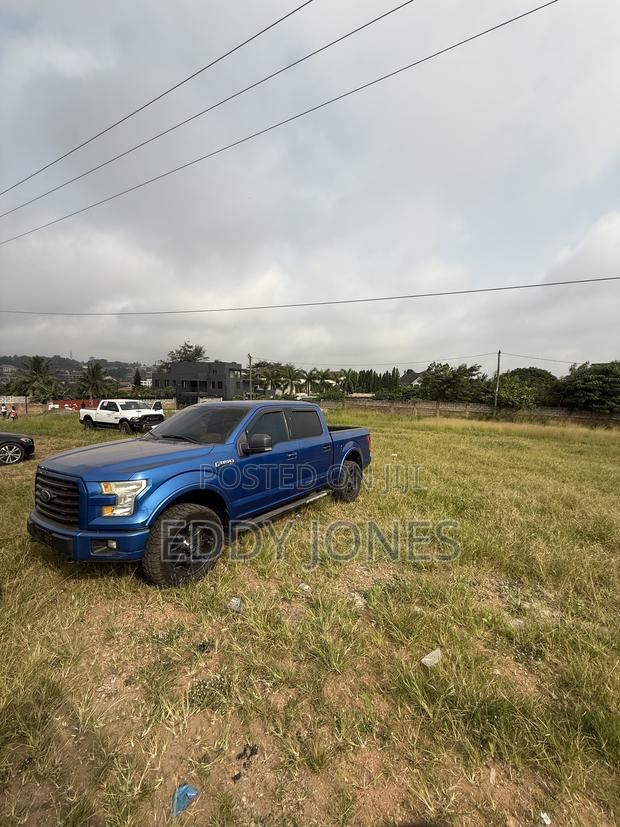 Ford F-150 XLT 4x4 SuperCrew Cab Styleside 6.5 ft. box 157 in. WB 2017