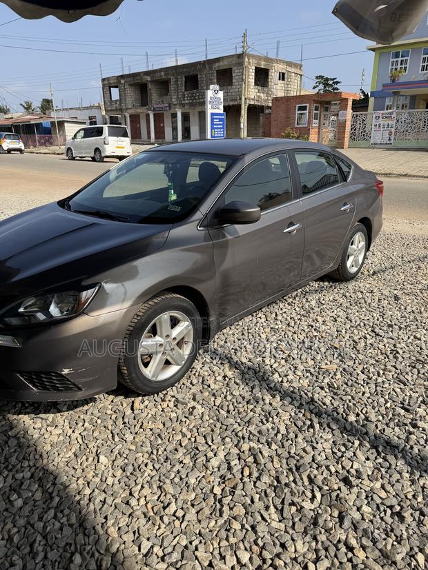 Nissan Sentra SV 2016 Gray