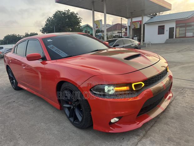 Dodge Charger 2019 Orange
