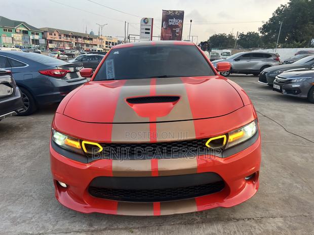 Dodge Charger 2019 Orange