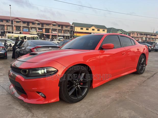 Dodge Charger 2019 Orange