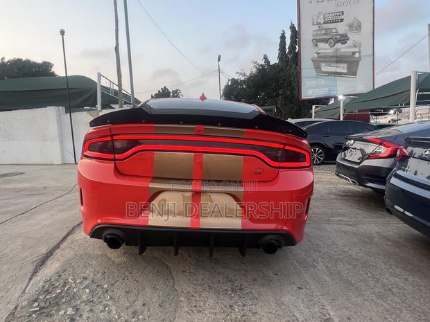 Dodge Charger 2019 Orange