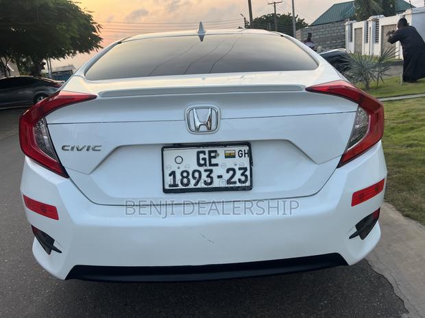 Honda Civic 2017 White