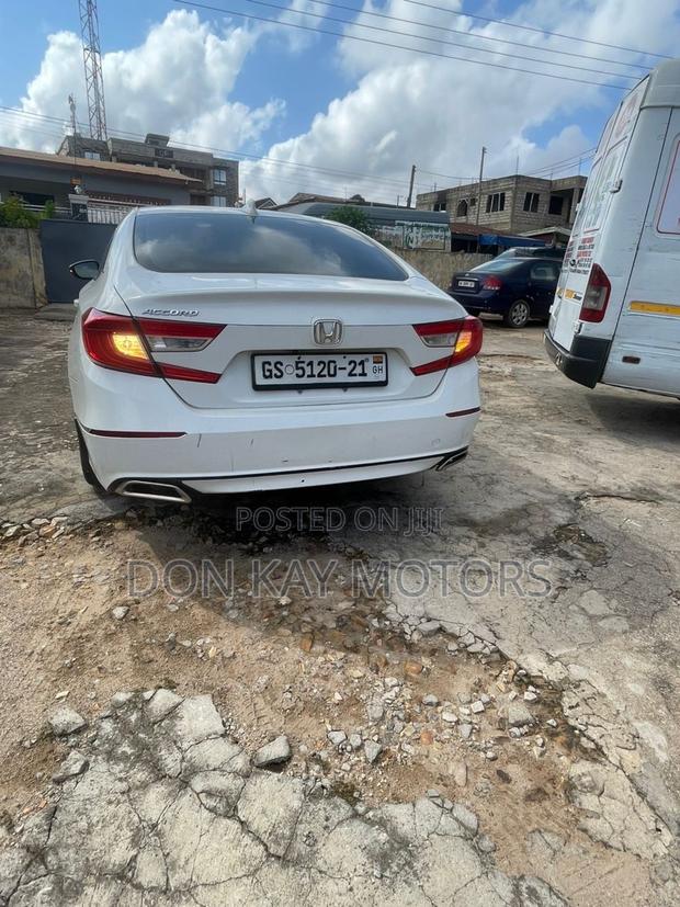 Honda Accord EX 2018 White