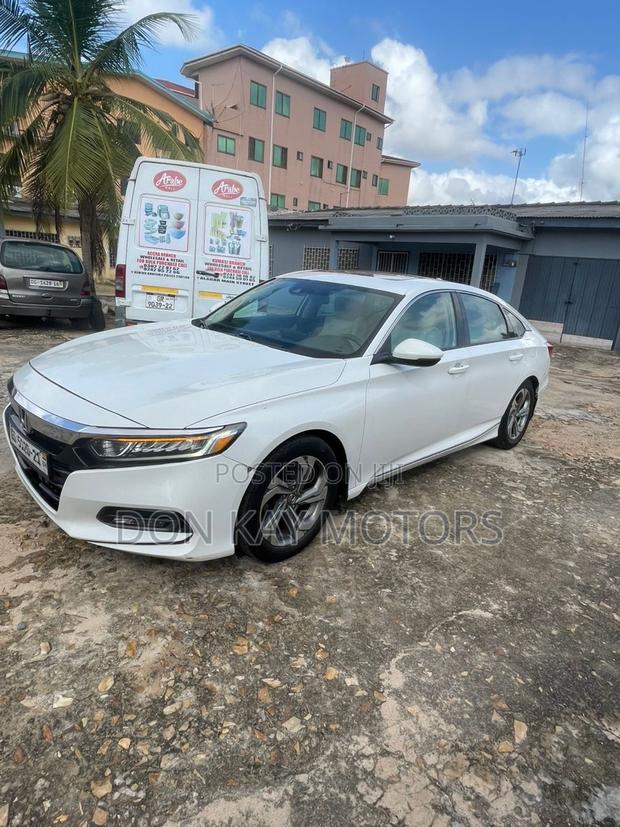 Honda Accord EX 2018 White
